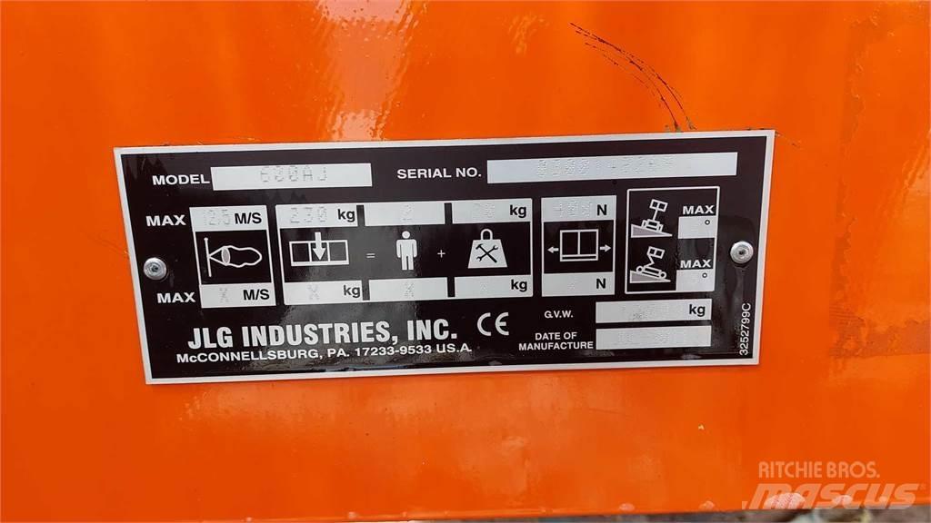 JLG 600AJ Körüklü personel platformları