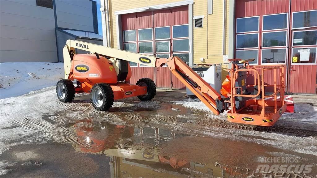 JLG 600AJ Körüklü personel platformları