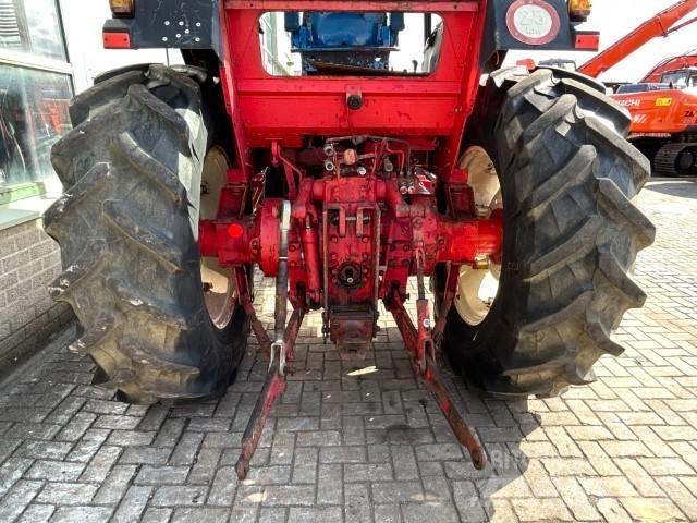International 1255 A Traktörler