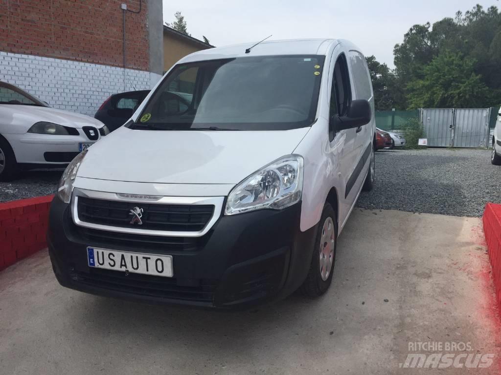 Peugeot Partner Panel vanlar