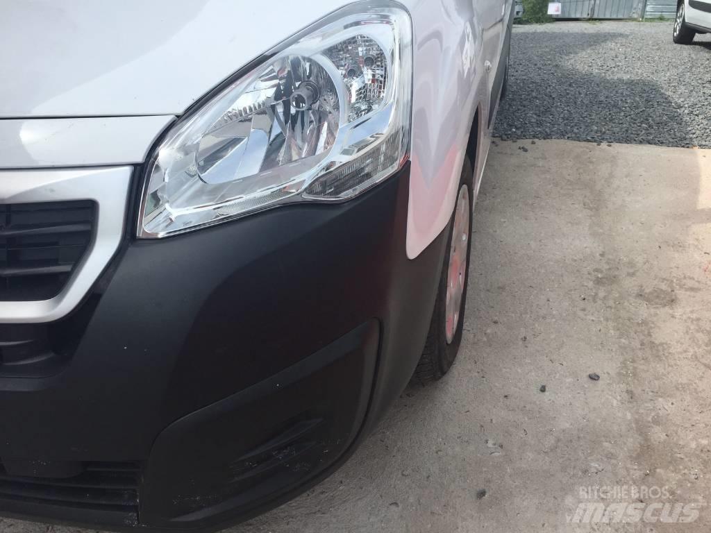 Peugeot Partner Panel vanlar