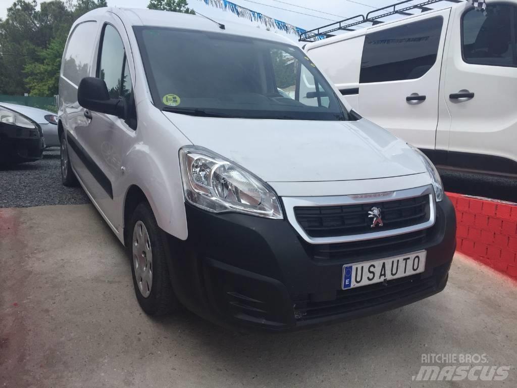 Peugeot Partner Panel vanlar