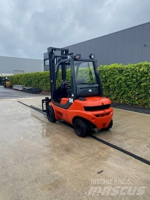 Linde H 30 D-03 Dizel forkliftler