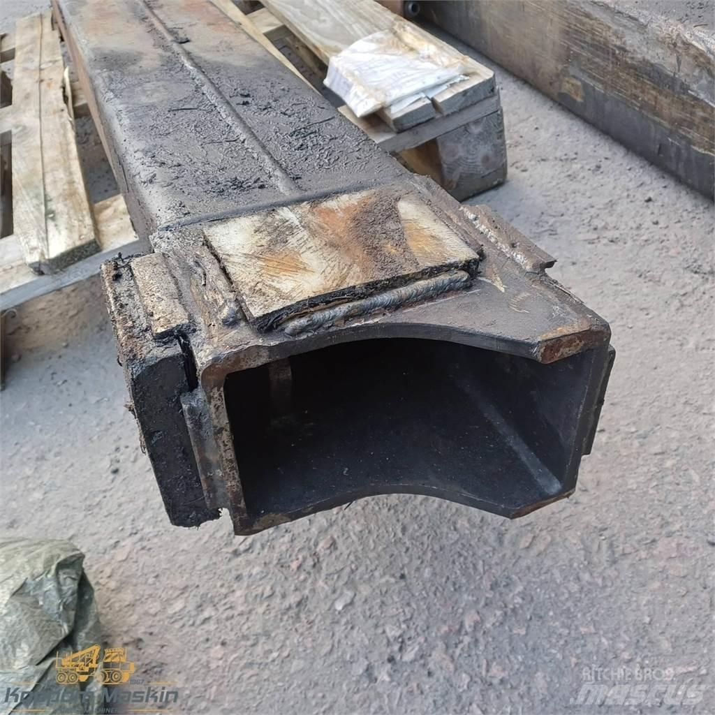 Loglift 111 Tomruk vinçleri
