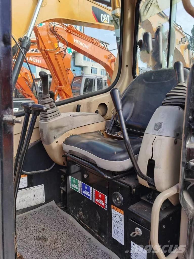 CAT 303 CR Mini ekskavatörler, 7 tona dek