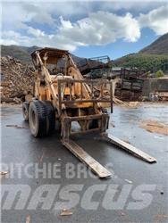 Komatsu SD25-1 Reach truck - depo içi istif araçları