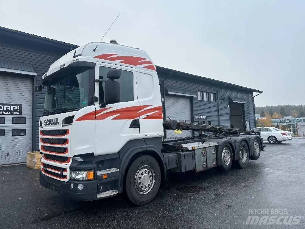 Scania R520 8x2/4 Çekiciler