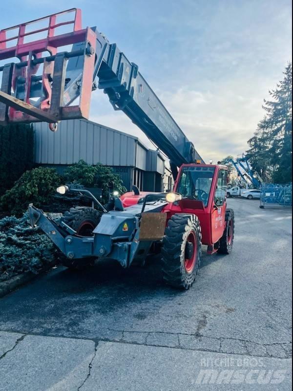 SkyJack SJ1056TH Arazi tipi forklift