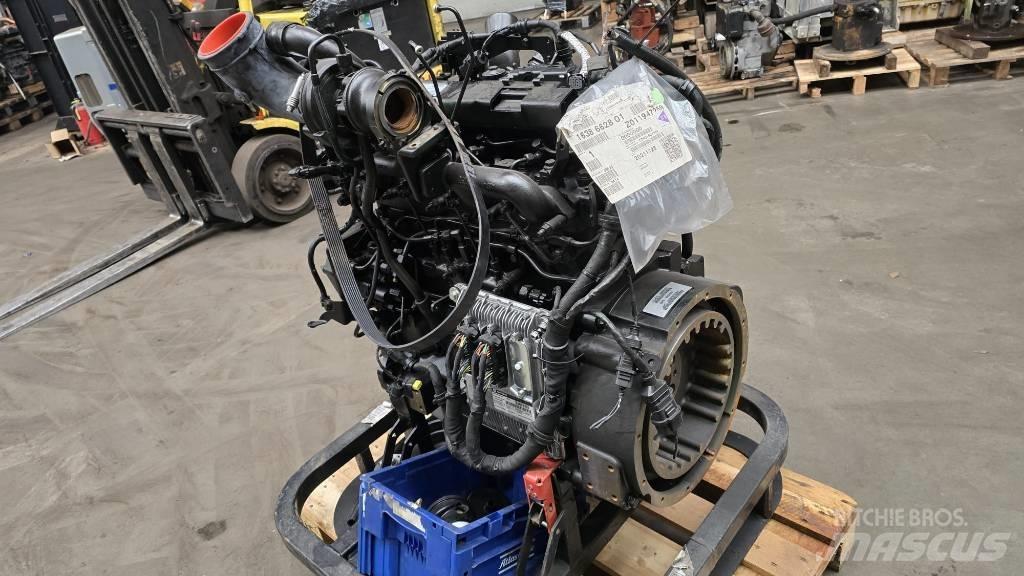 John Deere CD4045 Motorlar