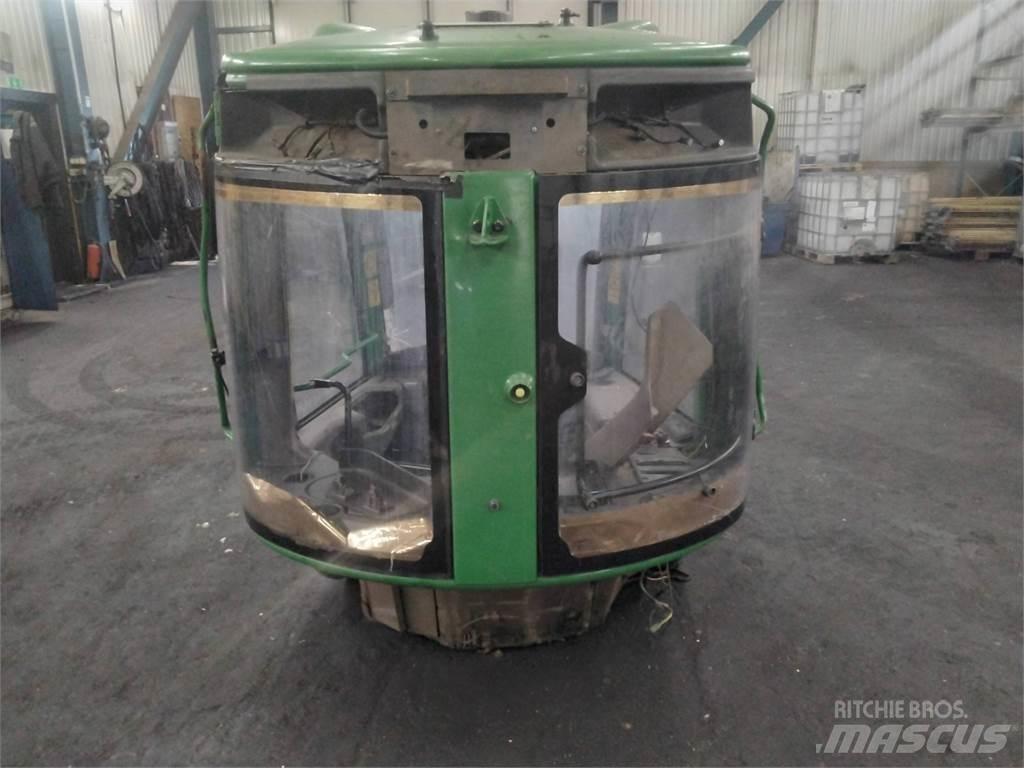 John Deere 1270E Kabin