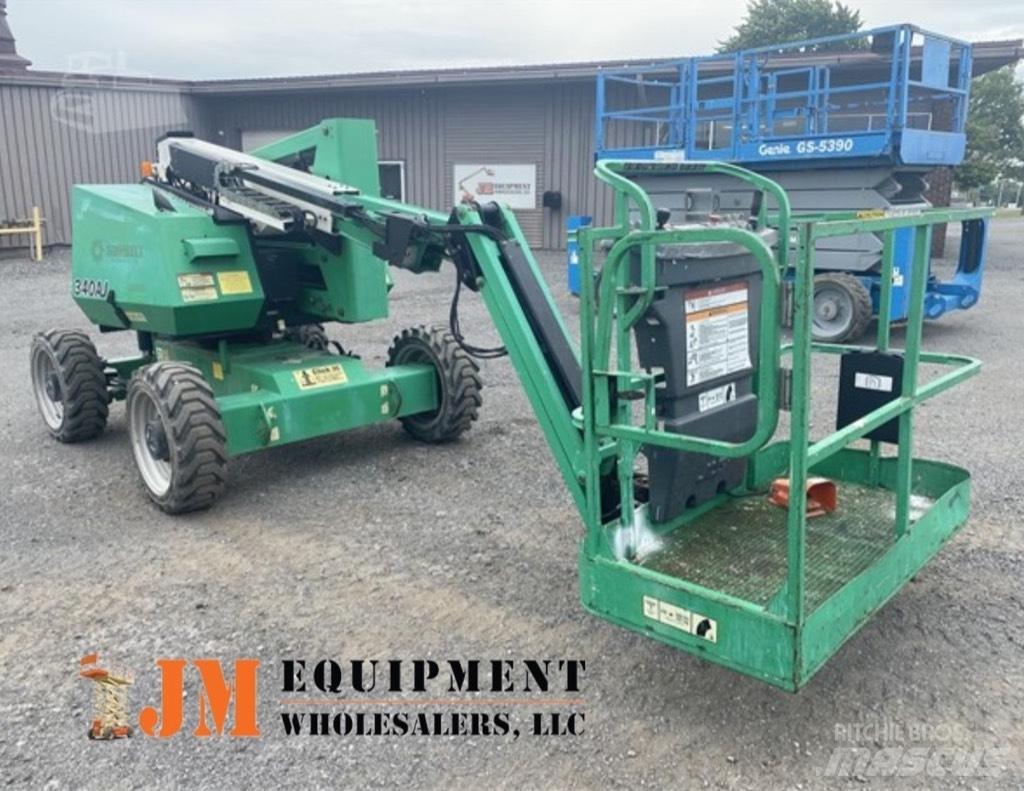 JLG 340 AJ Körüklü personel platformları