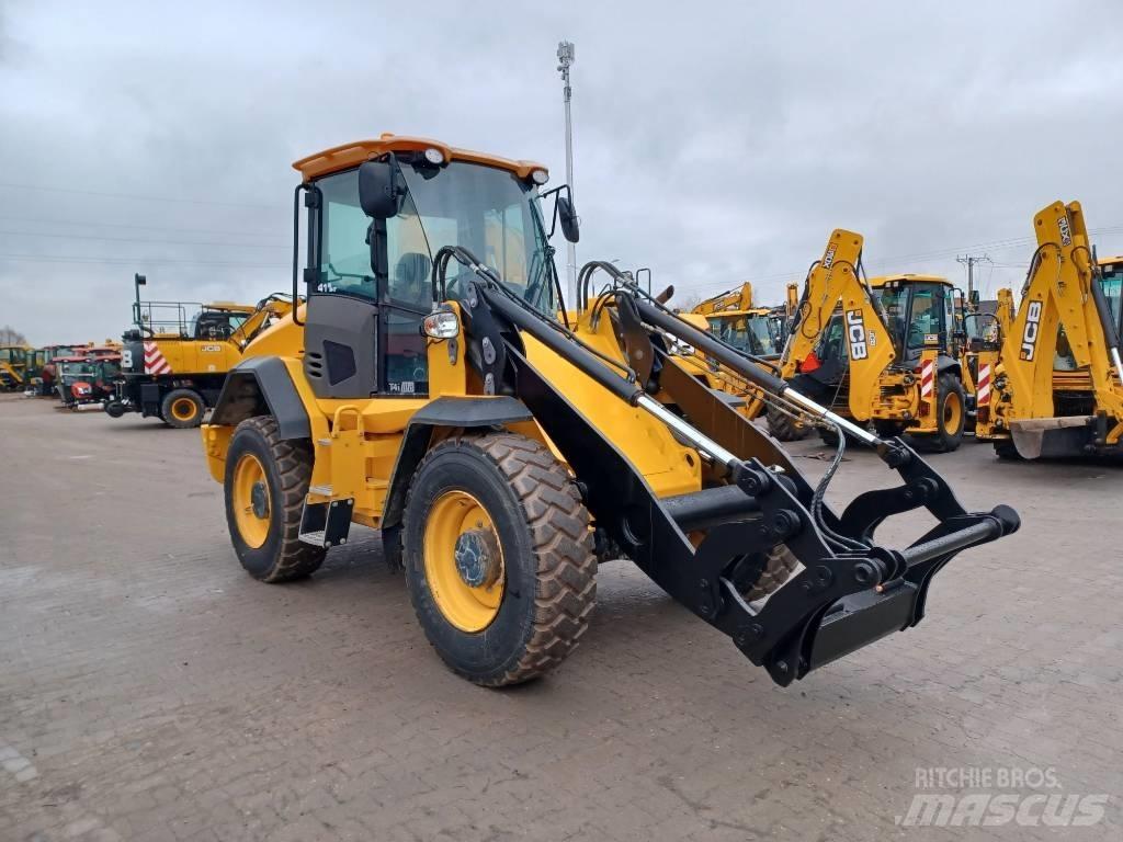 JCB 411 Tekerlekli yükleyiciler
