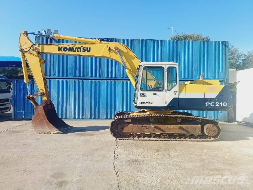 Komatsu PC 210-5 Paletli ekskavatörler