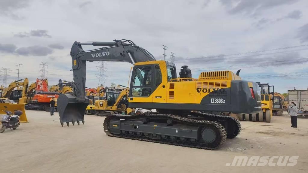 Volvo EC 380 Paletli ekskavatörler