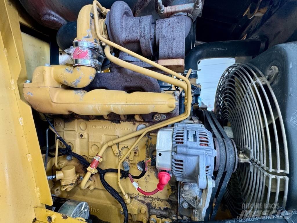 CAT 432 D Kazıcı yükleyiciler - beko loder