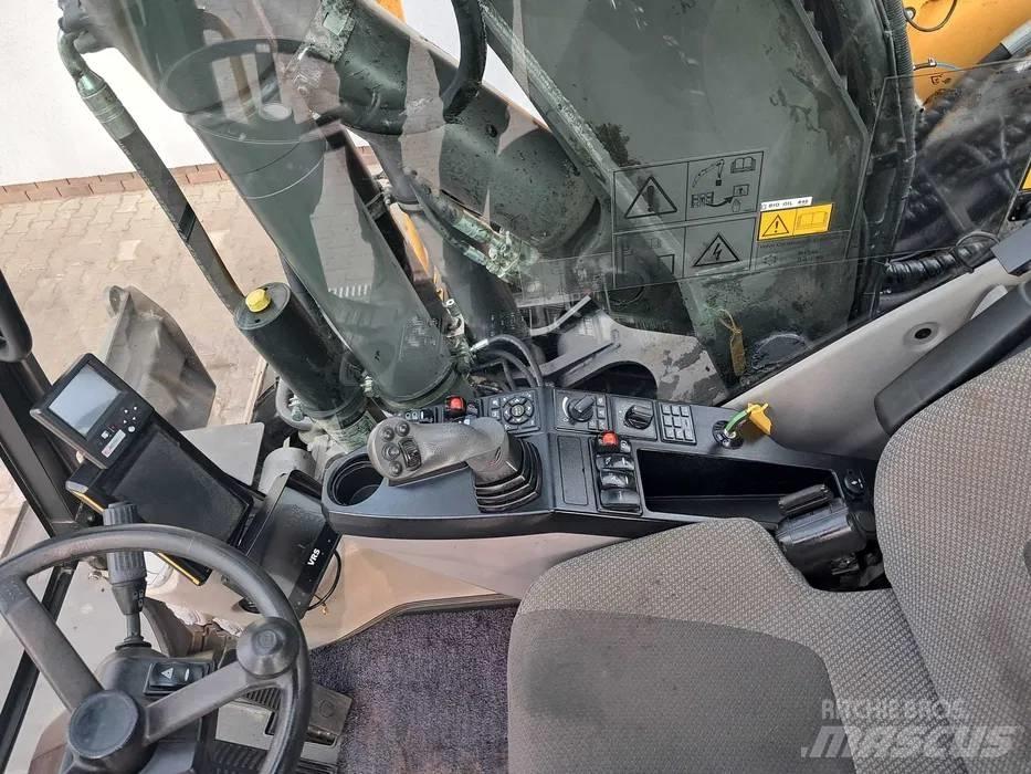 Volvo EW 160 E Lastik tekerli ekskavatörler