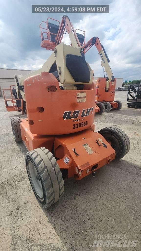 JLG E 450 AJ Körüklü personel platformları