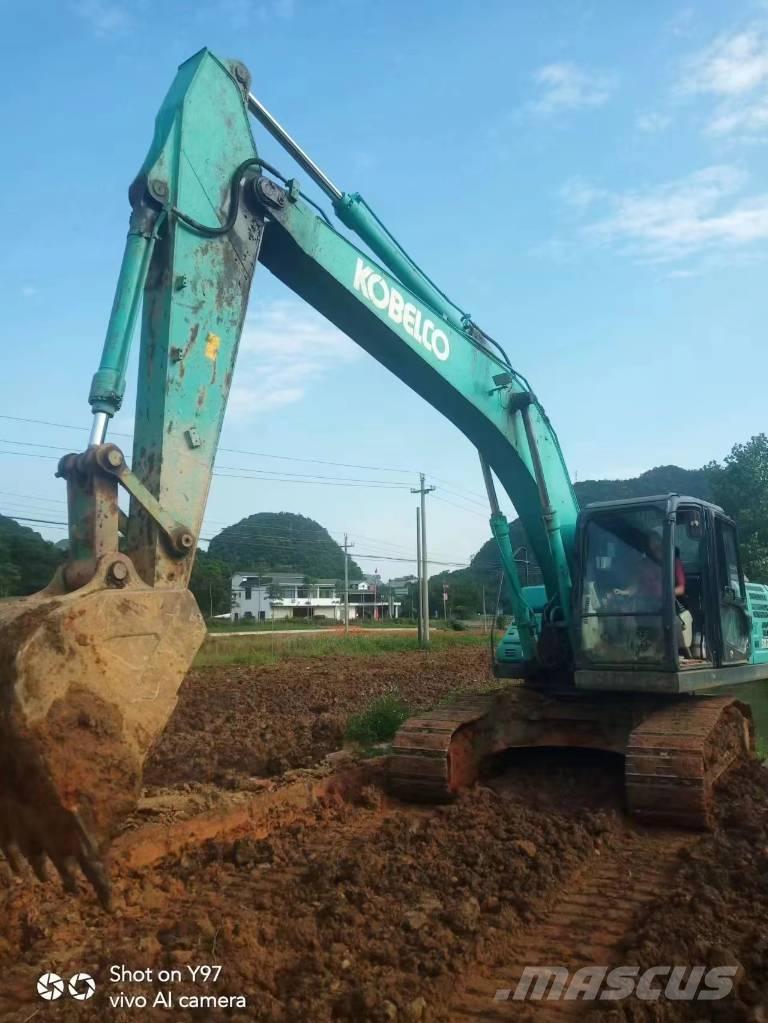 Kobelco SK 210 Paletli ekskavatörler