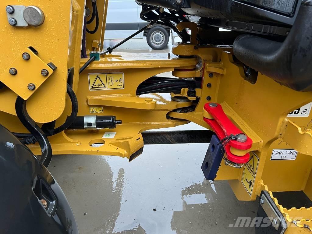 CAT 908M Tekerlekli yükleyiciler