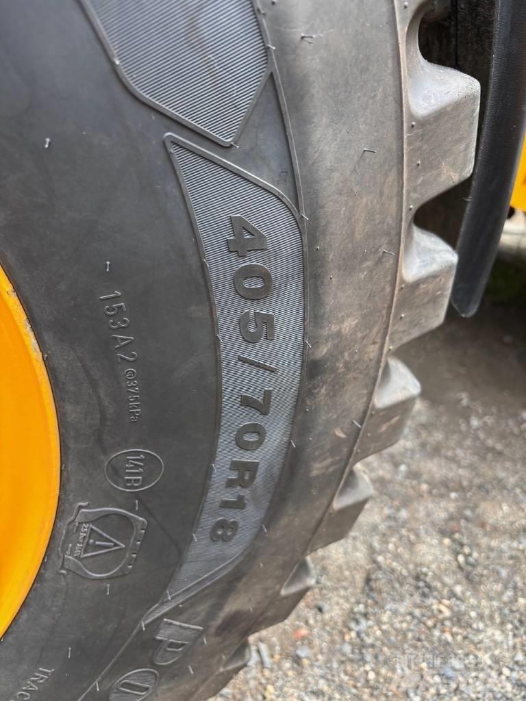 JCB 407 Tekerlekli yükleyiciler