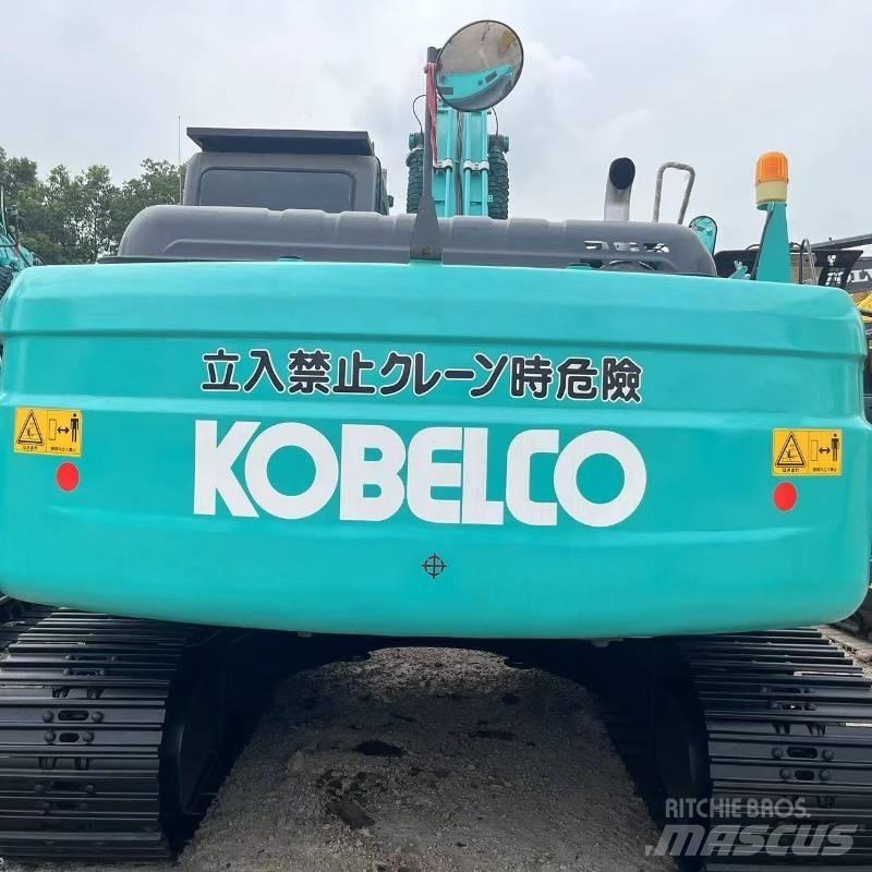 Kobelco SK 200 Paletli ekskavatörler