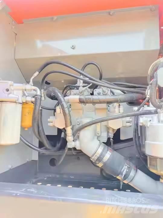 Hitachi ZX200 Paletli ekskavatörler
