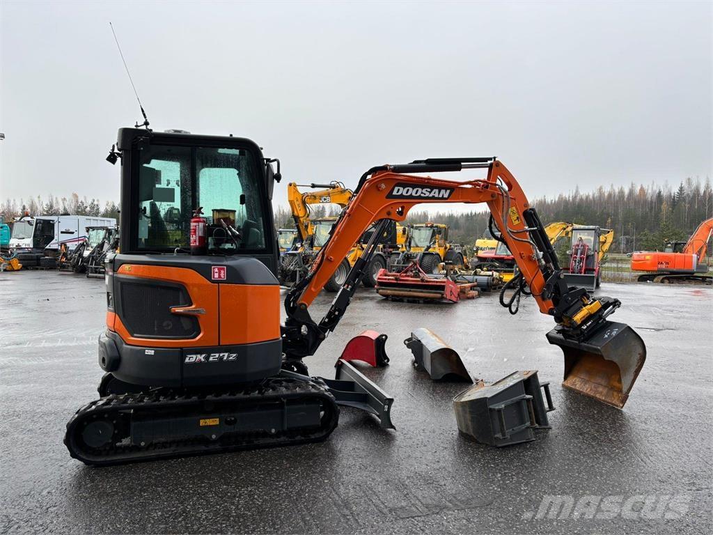 Doosan DX27Z-7 Mini ekskavatörler, 7 tona dek