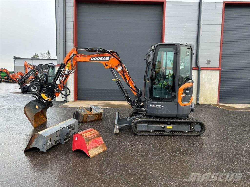 Doosan DX27Z-7 Mini ekskavatörler, 7 tona dek
