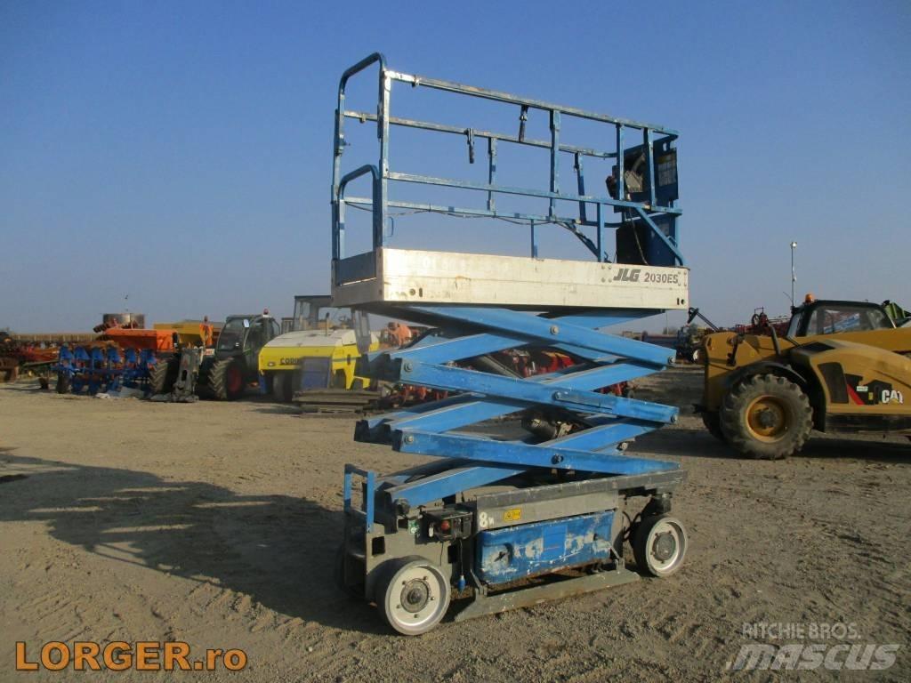 JLG 2030 ES Makasli platformlar