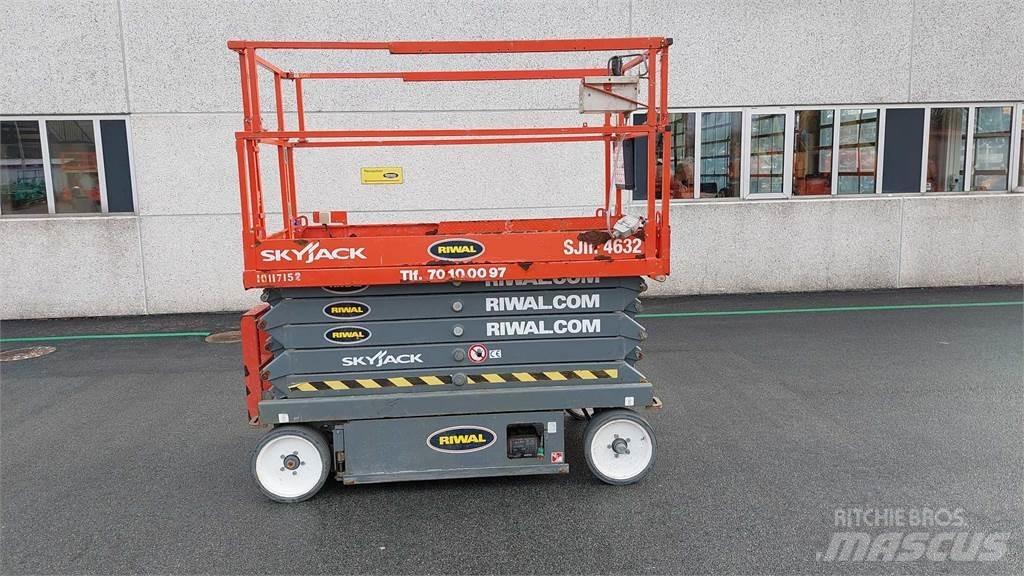 SkyJack SJIII4632 Makasli platformlar