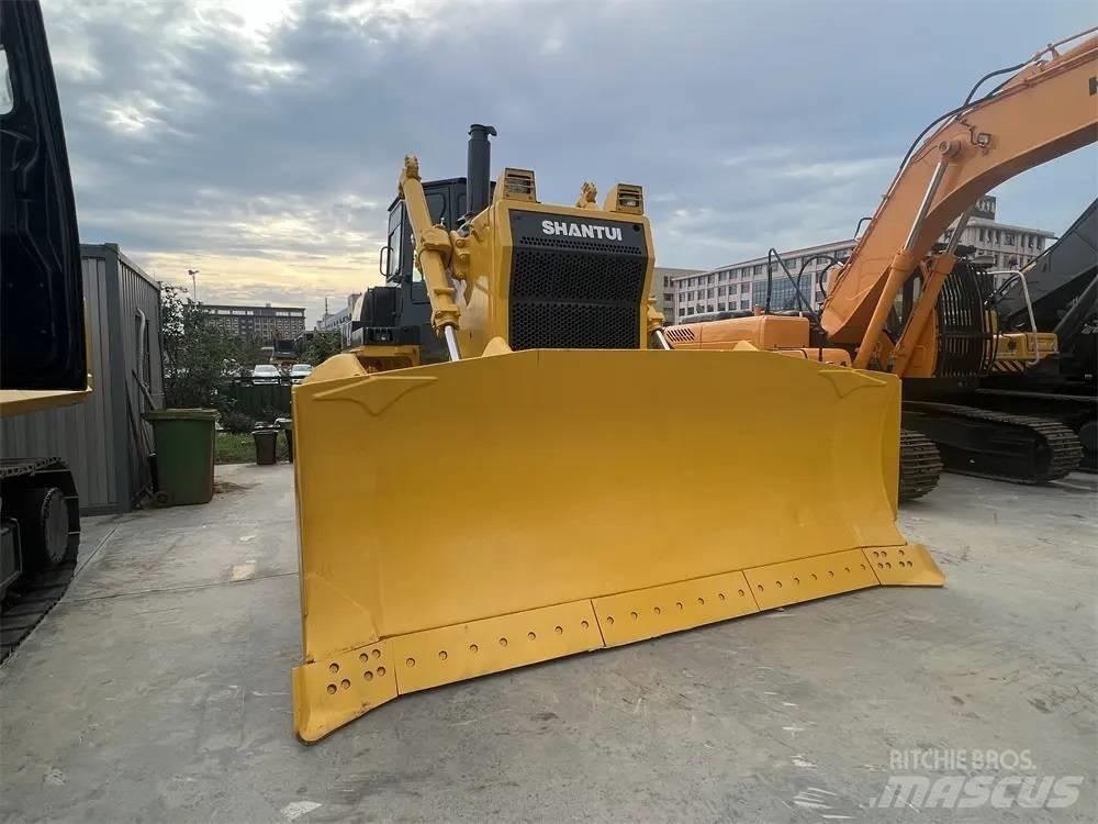 Shantui SD32 Paletli dozerler