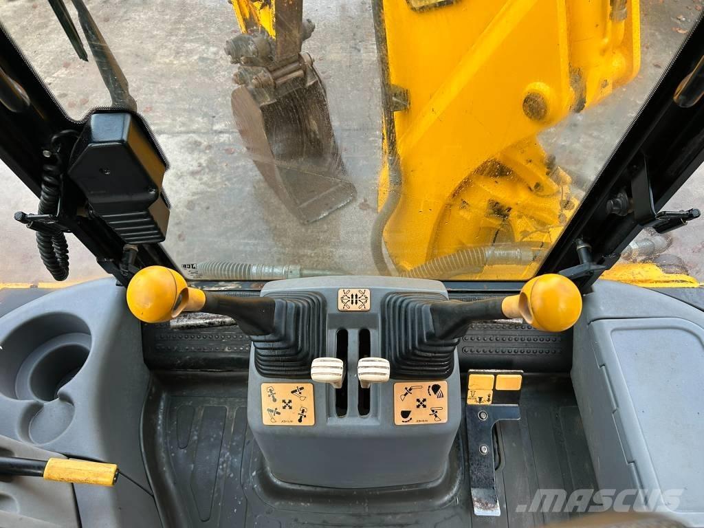JCB 4 CX Kazıcı yükleyiciler - beko loder