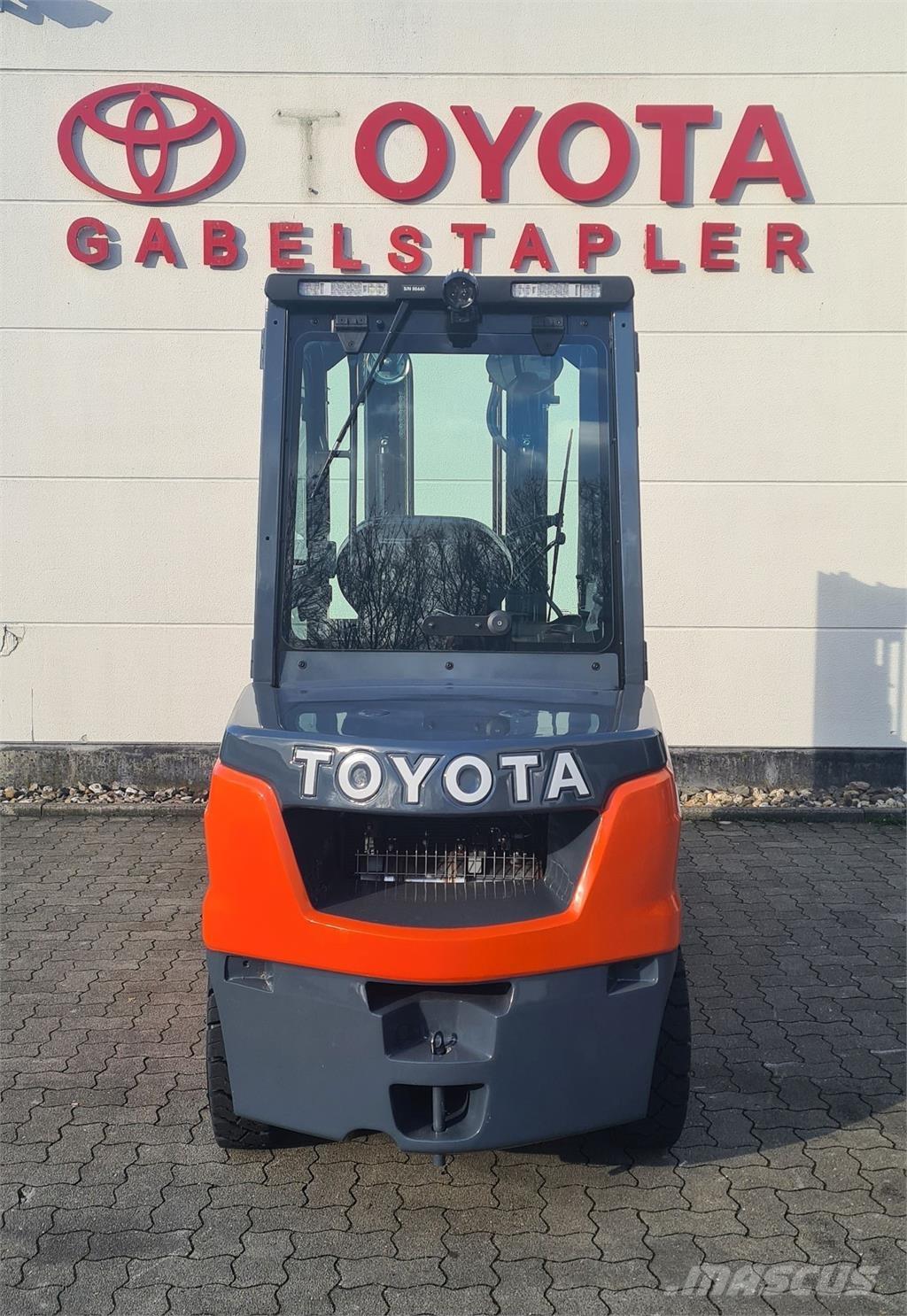 Toyota 52-8FDJF35 Dizel forkliftler