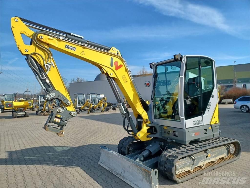 Wacker Neuson EZ50 Paletli ekskavatörler