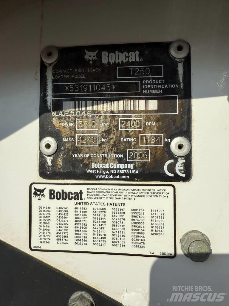 Bobcat T 250 Paletli yükleyiciler