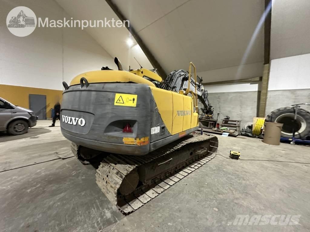 Volvo EC 140 LC Paletli ekskavatörler