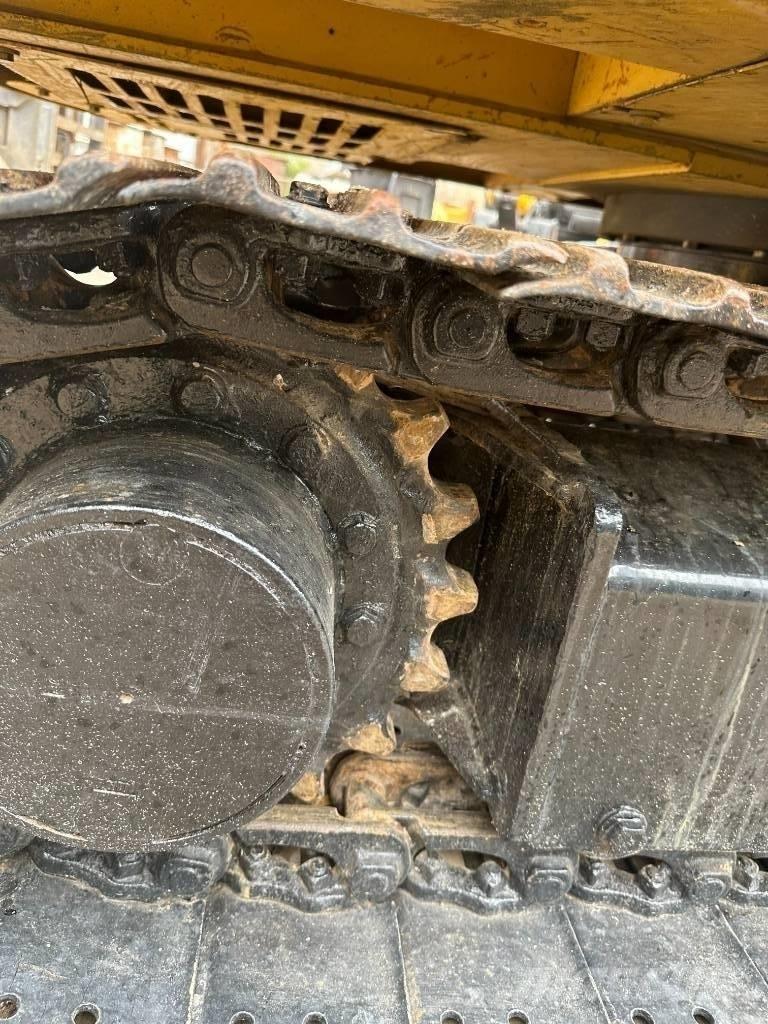 CAT 305.5 Mini ekskavatörler, 7 tona dek