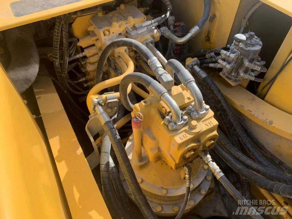 Komatsu PC 350-7 Paletli ekskavatörler