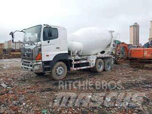 Hino 700 Transmikserler