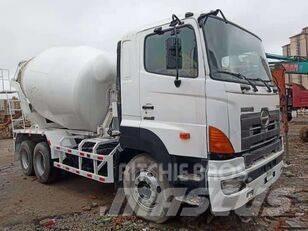 Hino 700 Transmikserler