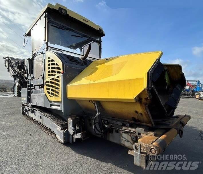 Bomag BMF 2500 S Asfalt sericiler