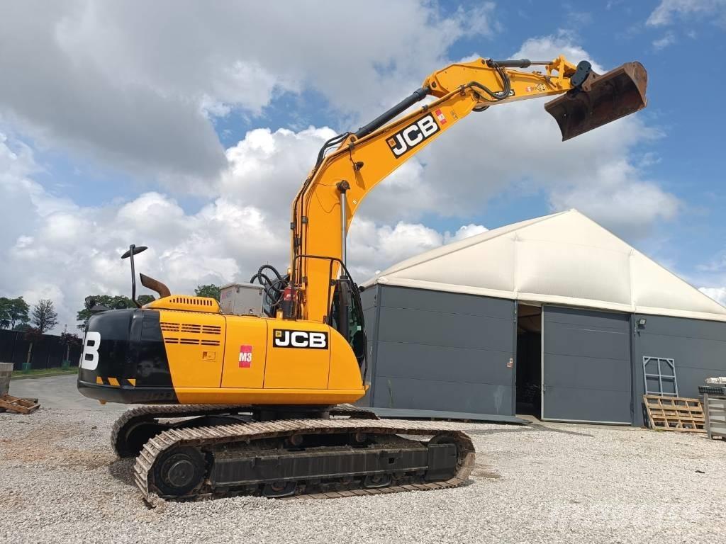 JCB JS 220 LC Paletli ekskavatörler