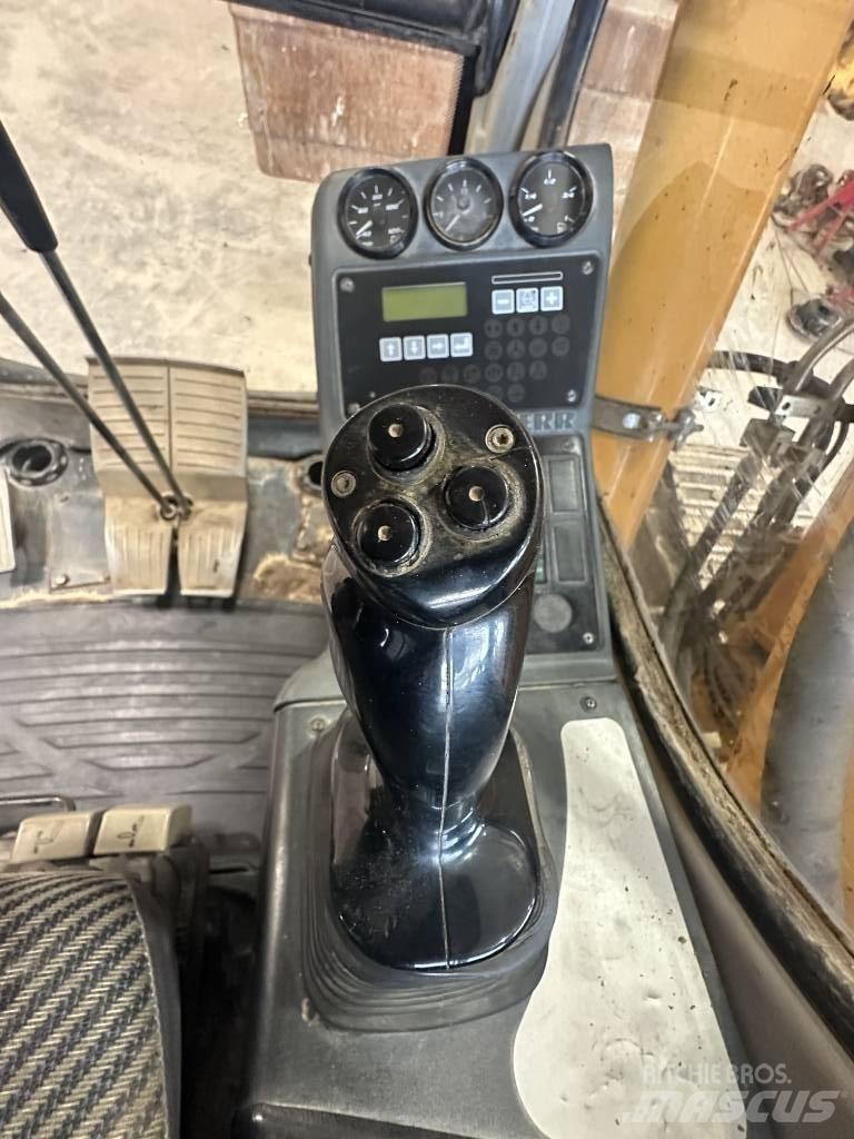 Liebherr R 317 Paletli ekskavatörler