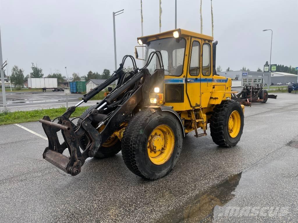 Volvo BM 4200 Tekerlekli yükleyiciler