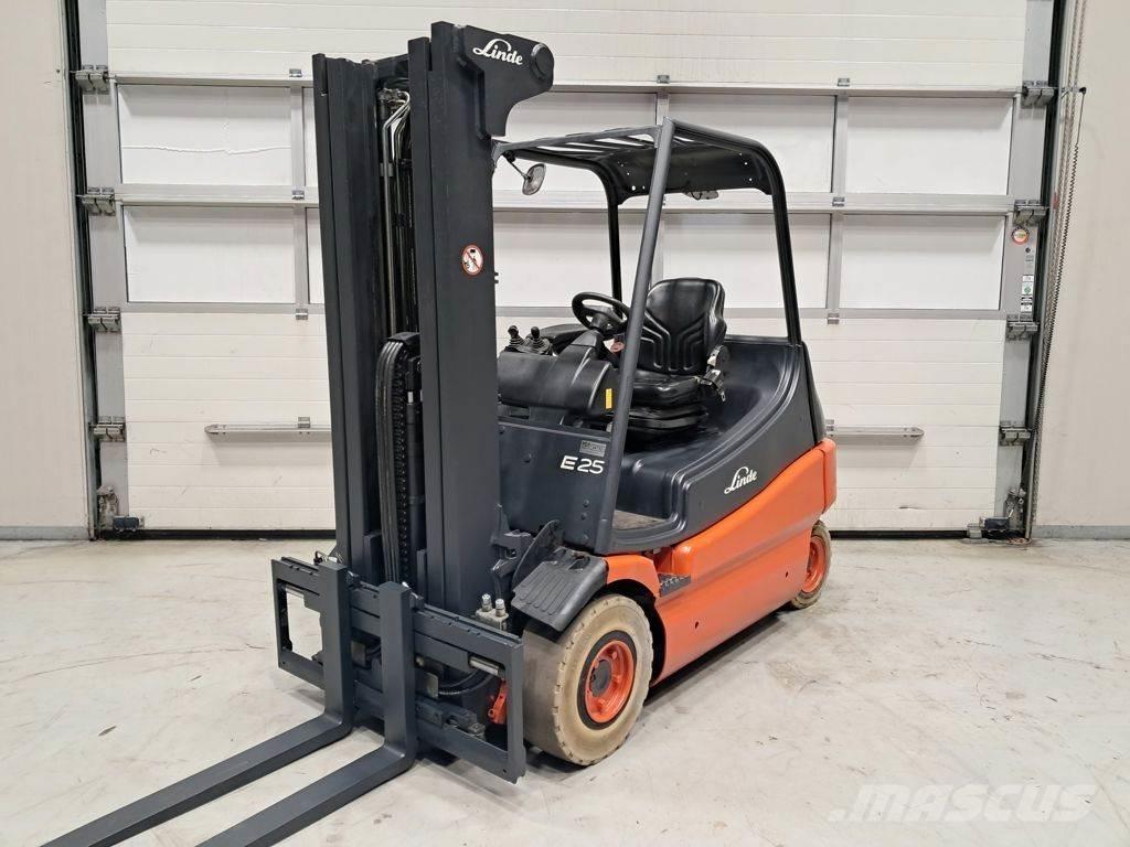 Linde E25/02 Elektrikli forkliftler