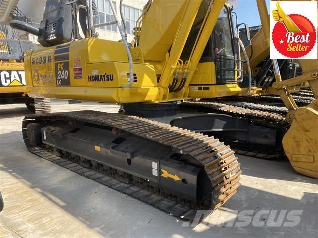 Komatsu PC 240 LC Paletli ekskavatörler