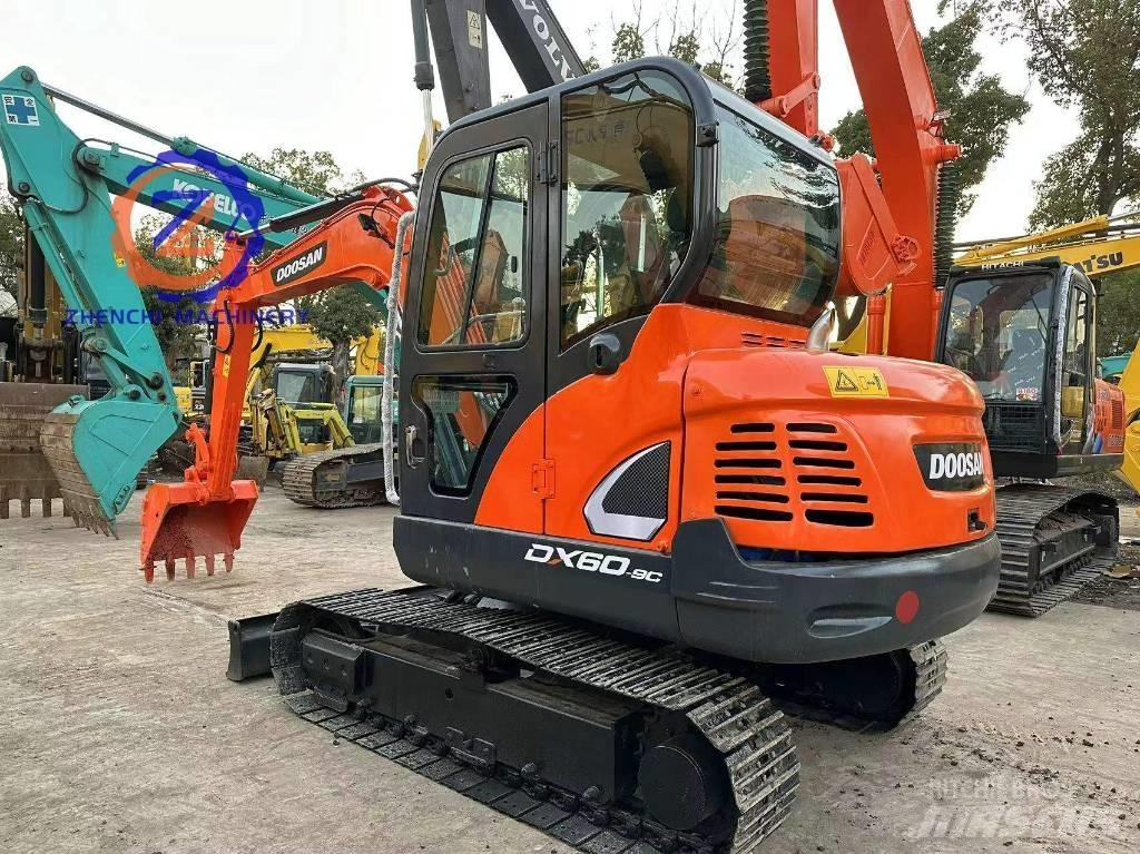 Doosan DX 60 Mini ekskavatörler, 7 tona dek