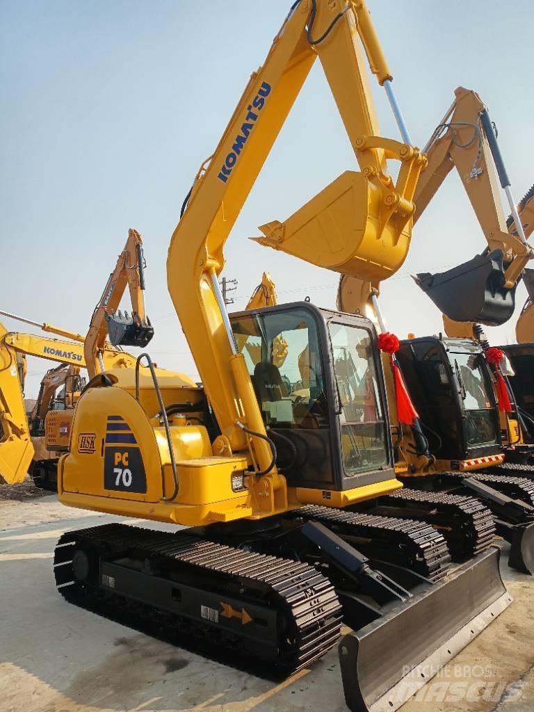 Komatsu PC 70 Paletli ekskavatörler