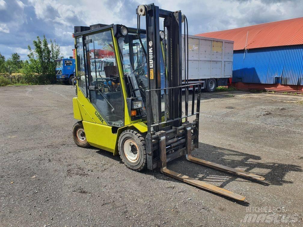Clark GPM 20 LPG'li forkliftler