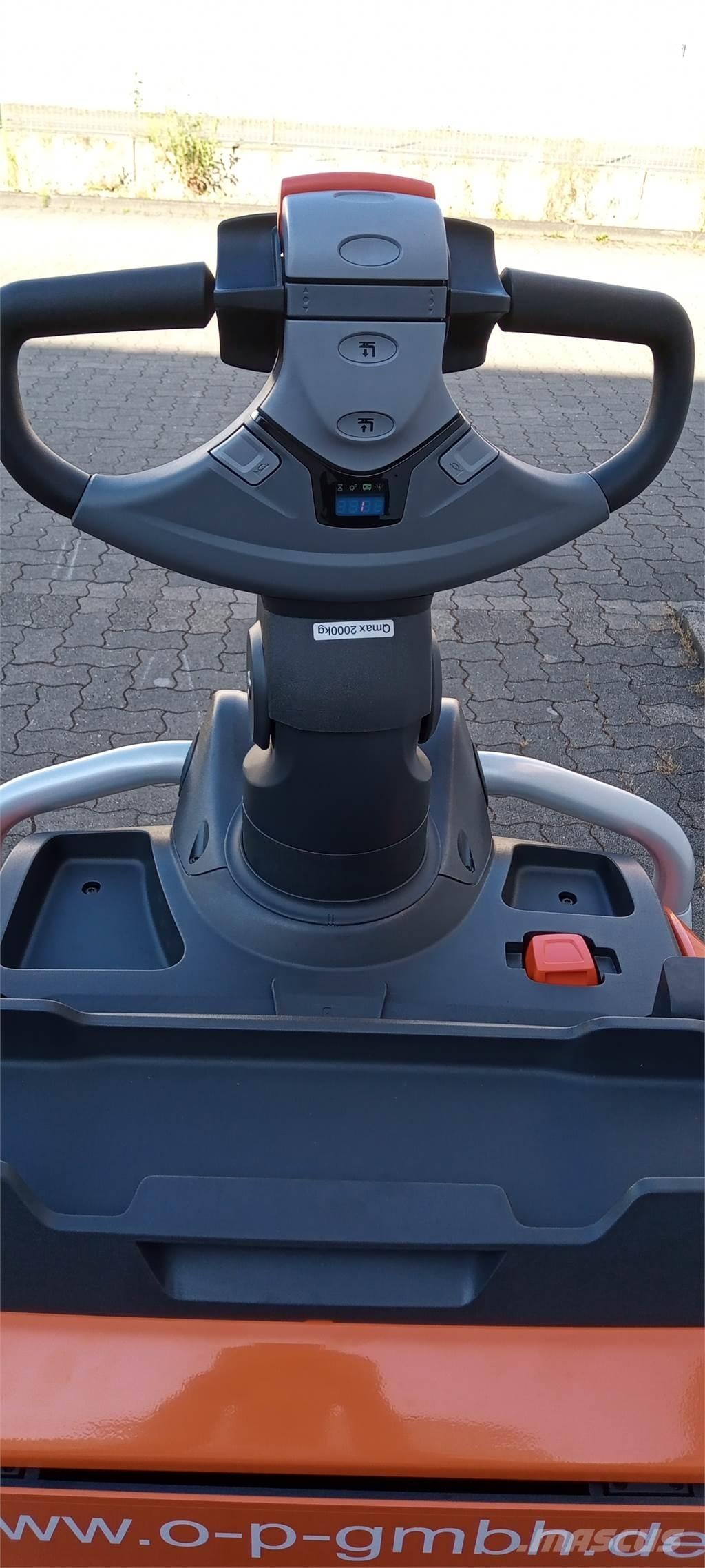 Toyota LPE200 Düsük seviye kaldirici